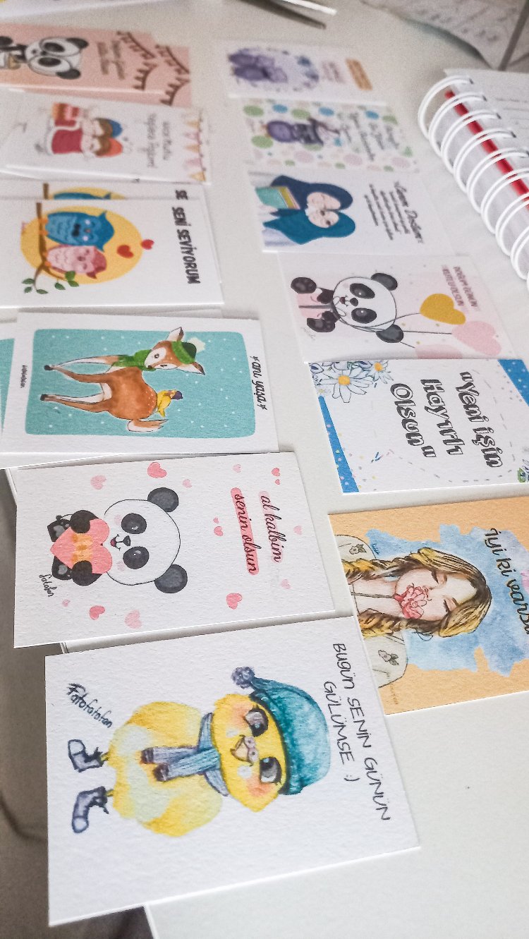 12 Tasarımlı Minik Kartlar 60'lı