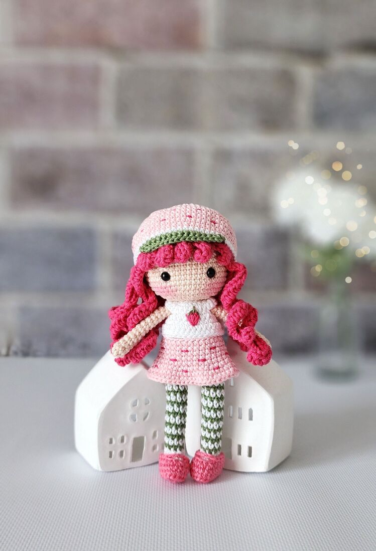 Mini Çilek Kız