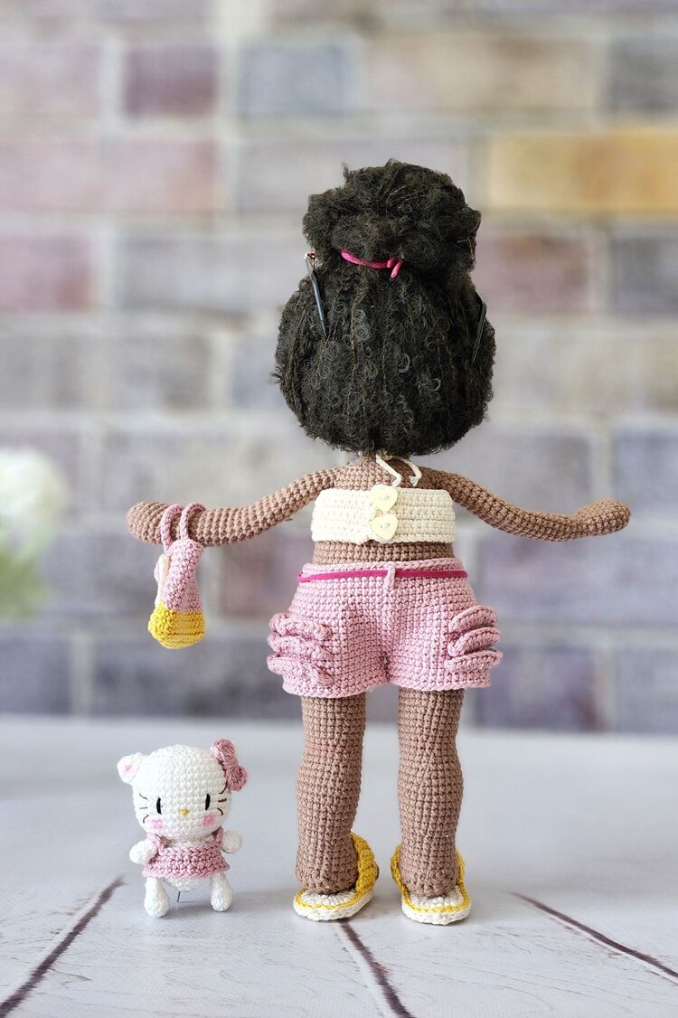 Nisan ve Kitty