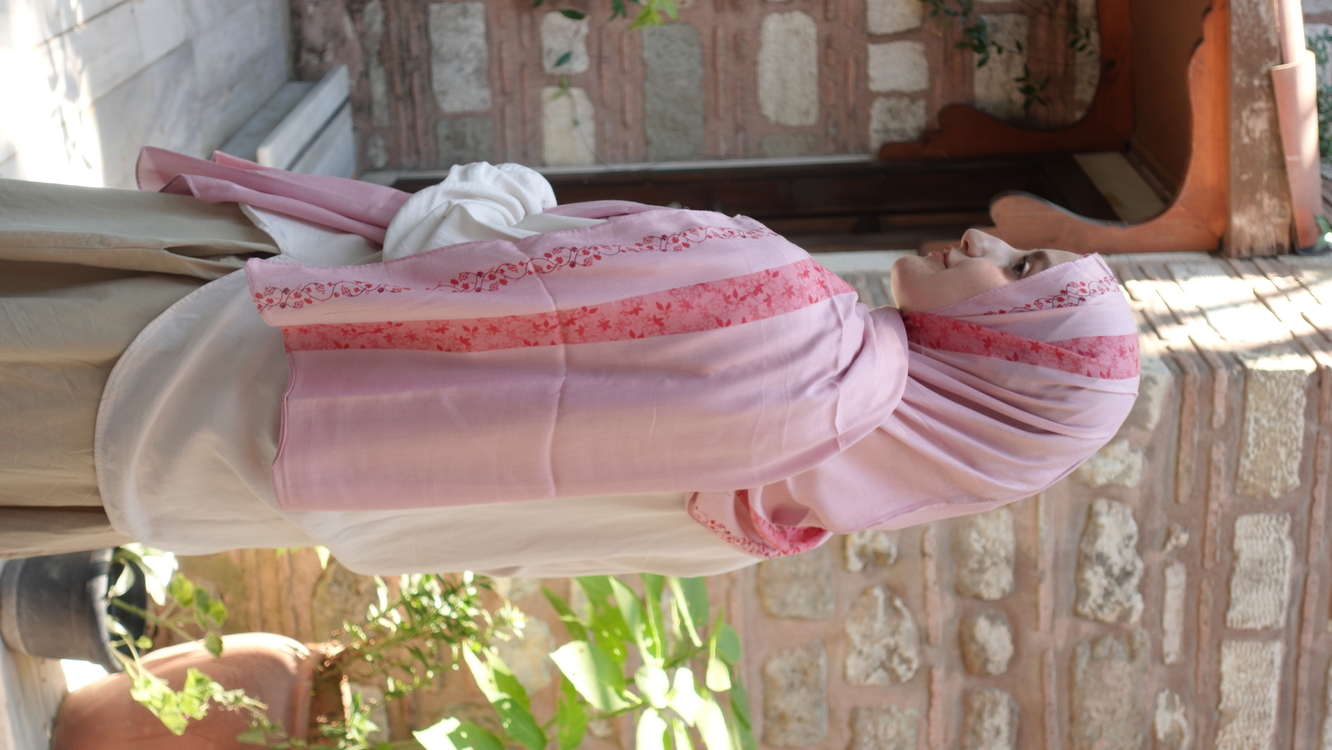 Rose Veil Nefes Şal