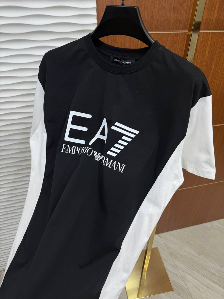 EA7 SİYAH T-SHİRT