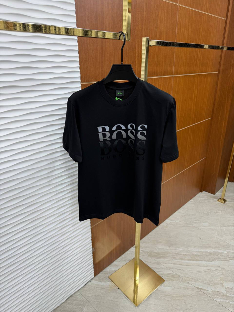 BOSS SİYAH T-SHİRT