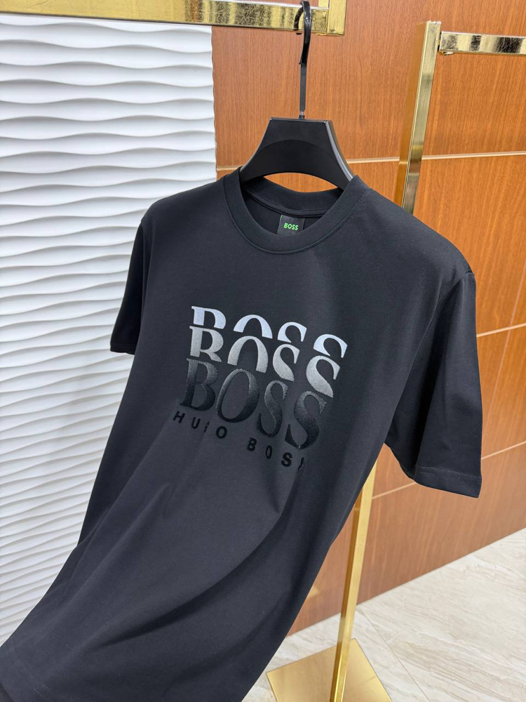 BOSS SİYAH T-SHİRT