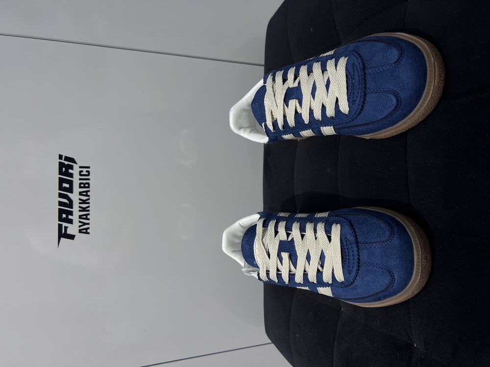 Spezial mavi