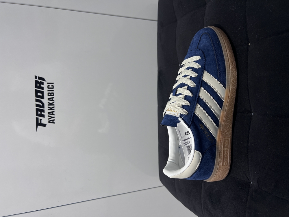 Spezial mavi
