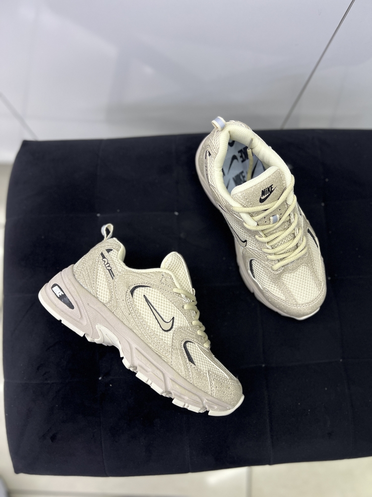 Nike 530