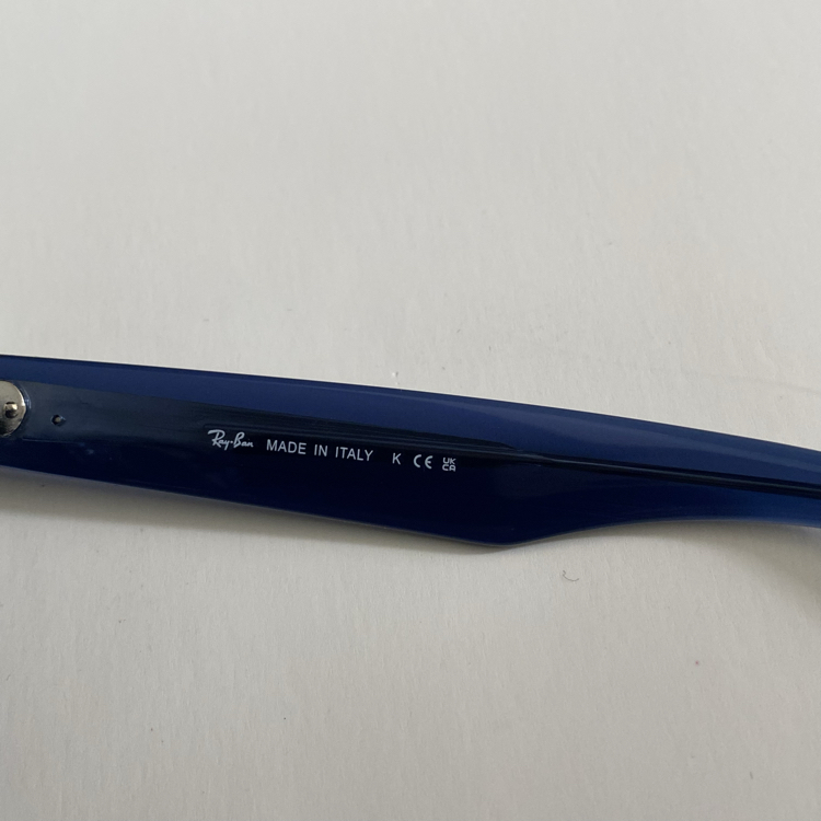 RayBan NAVY BLUE WAYFARER REVERSE 50ekt Unisex