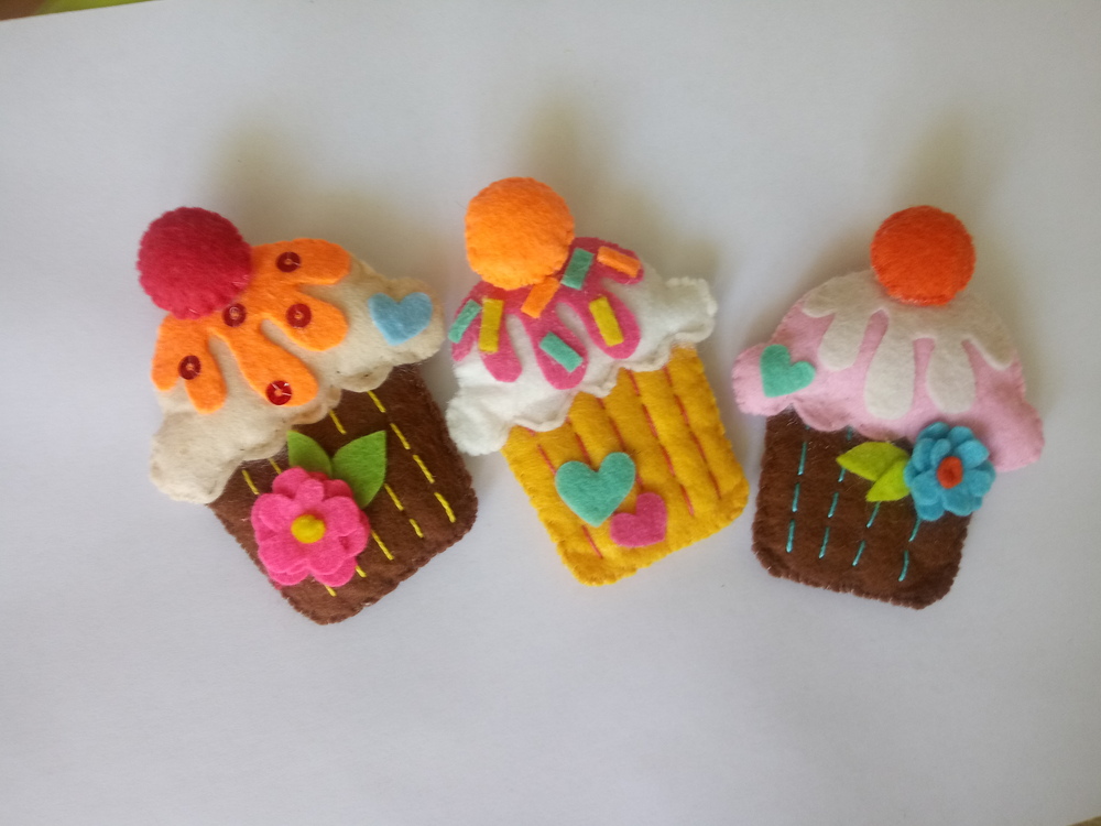 Keçe Cupcake Buzdolabı Magnet