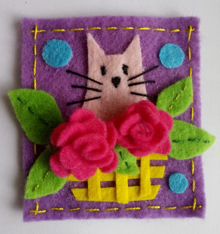 Keçe Kedi ve Çiçek Figürlü Buzdolabı Magnet