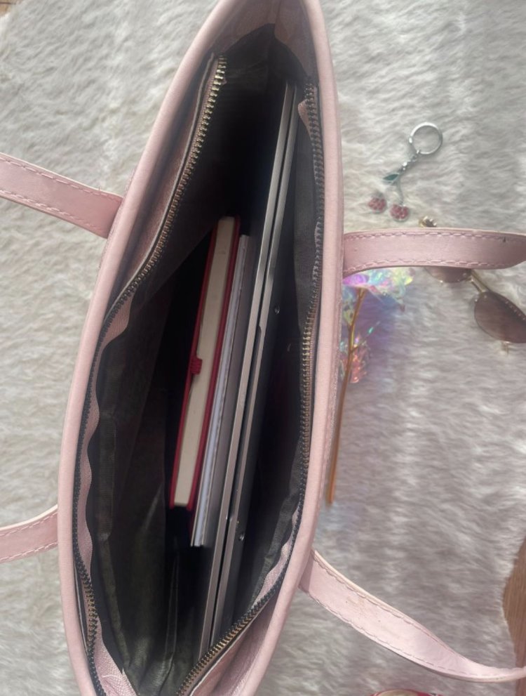 Coach Pembe Big Tote Shoulder Bag