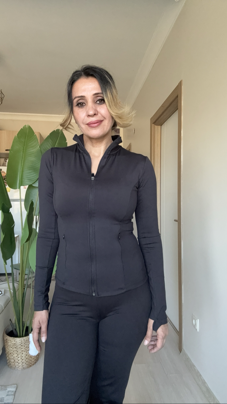 Oysho Slim fitt Fermuarlı Siyah
