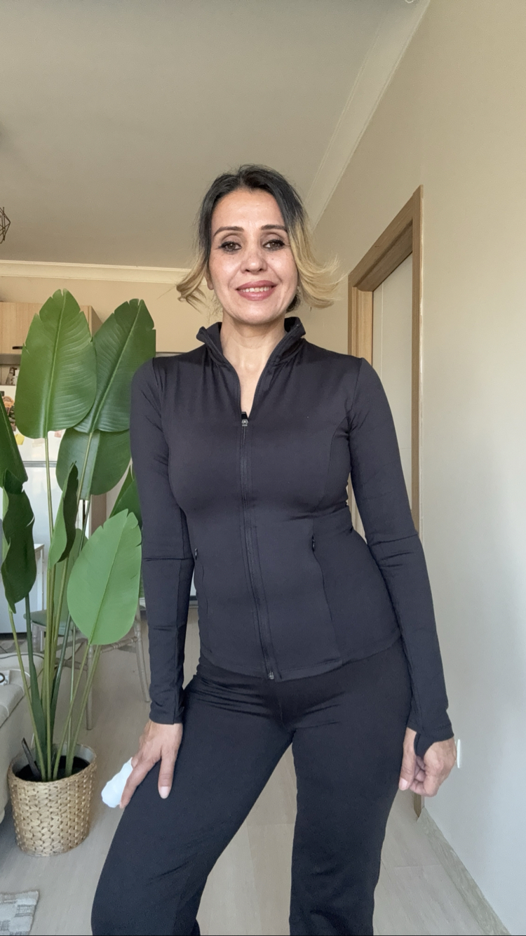 Oysho Slim fitt Fermuarlı Siyah