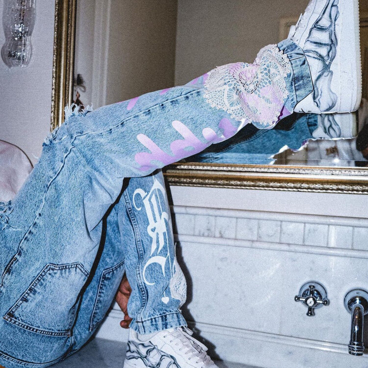 “LWBH” Lace denim in Ice wash