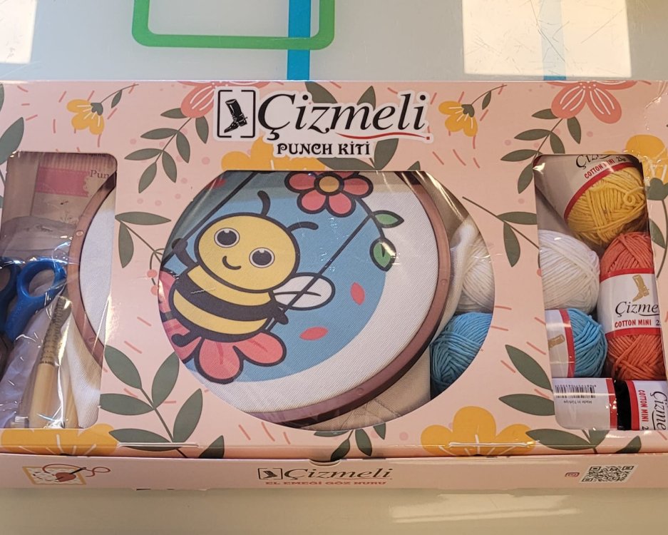 Punch kiti, çizmeli
