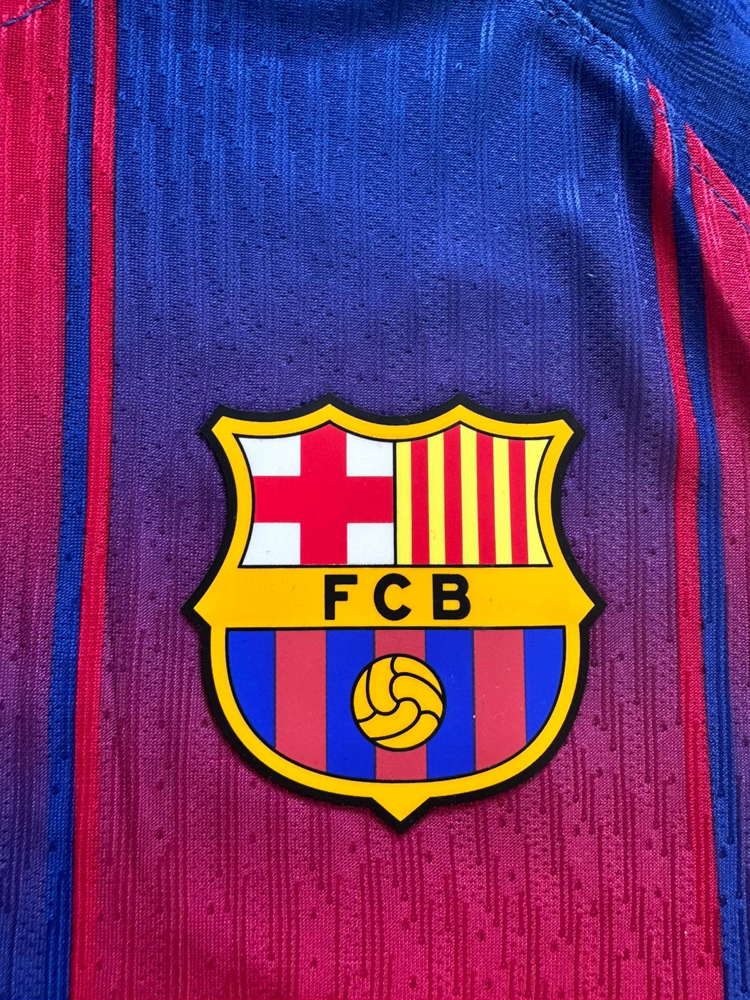 Barcelona 2025-2026 İç Saha “İsimsiz” Forması