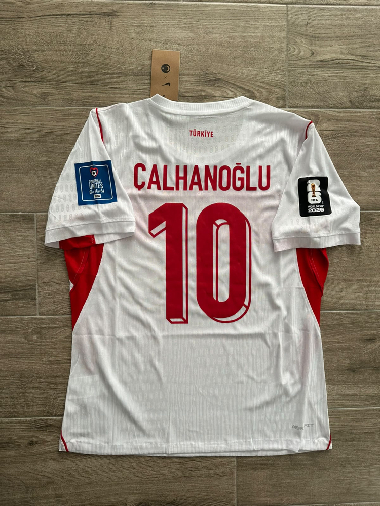 Türkiye Milli Takım 2026 Deplasman Profesyonel “Hakan Çalhanoğlu” Maç Forması 
