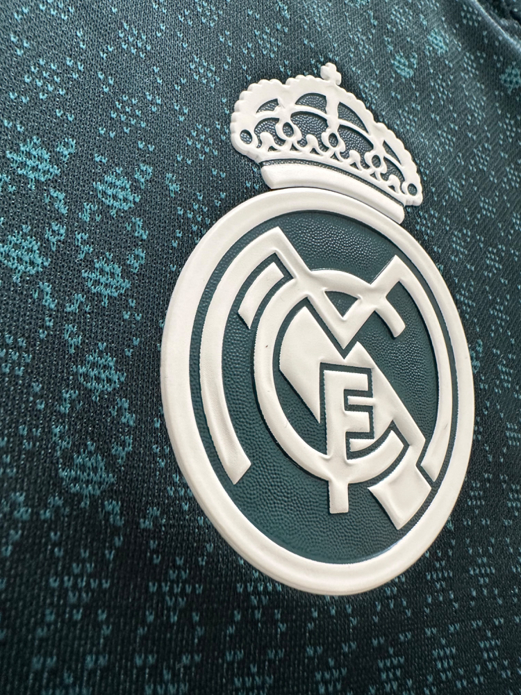 Real Madrid 2026-2027 Deplasman Forması