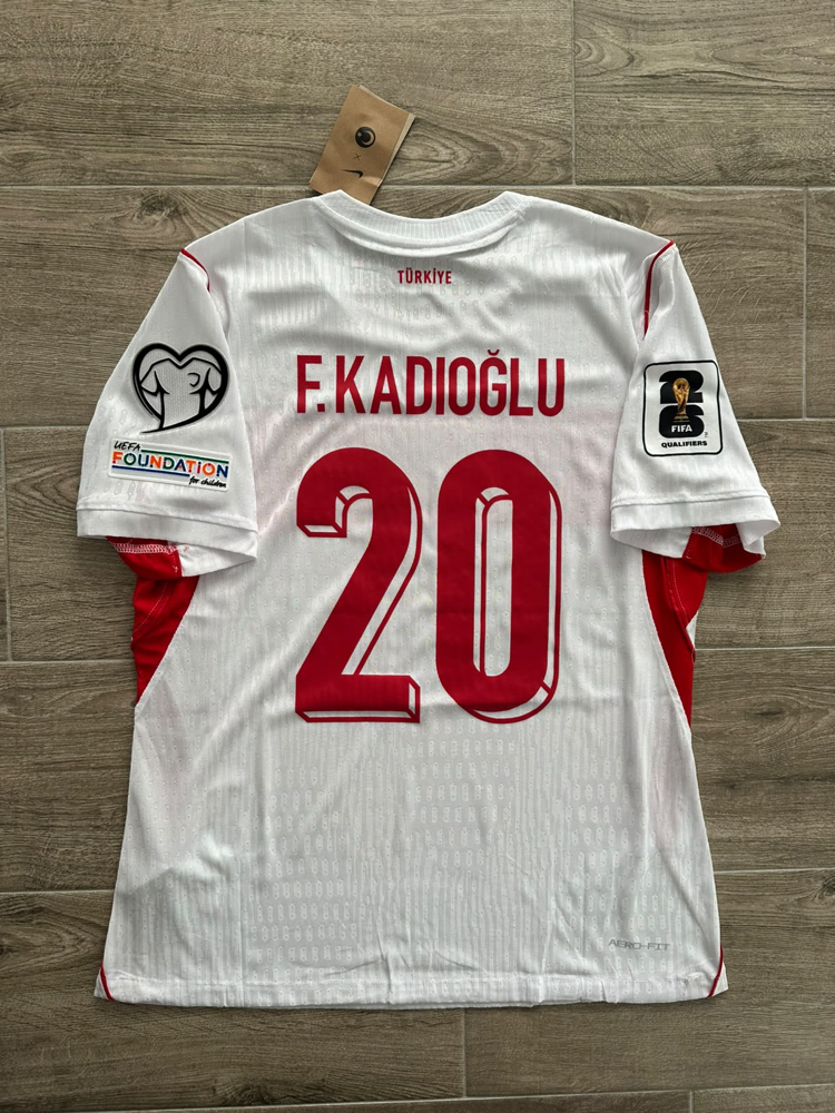 Türkiye Milli Takım 2026 Deplasman Profesyonel “Ferdi Kadıoğlu” Kosova Hatıra Forması 