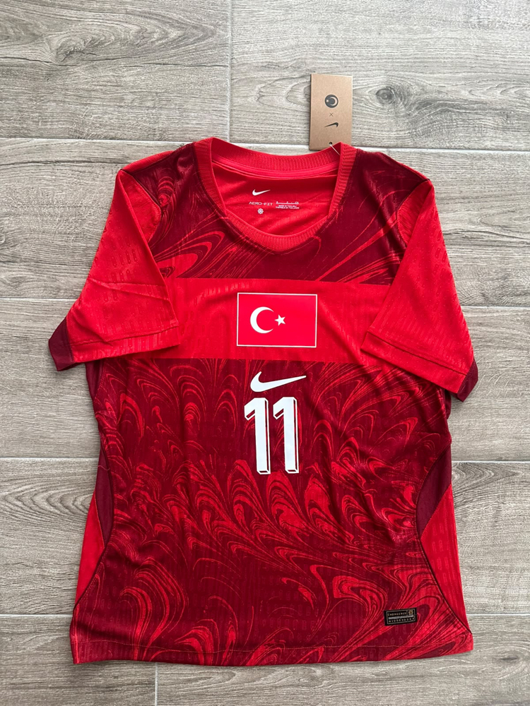 Türkiye Milli Takım 2026 İç Saha Profesyonel “Kenan Yıldız” Maç Forması 