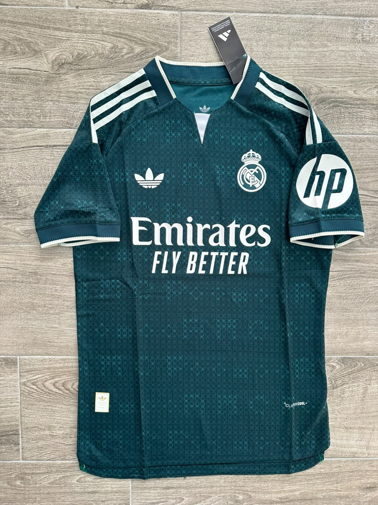 Real Madrid 2026-2027 Deplasman Forması