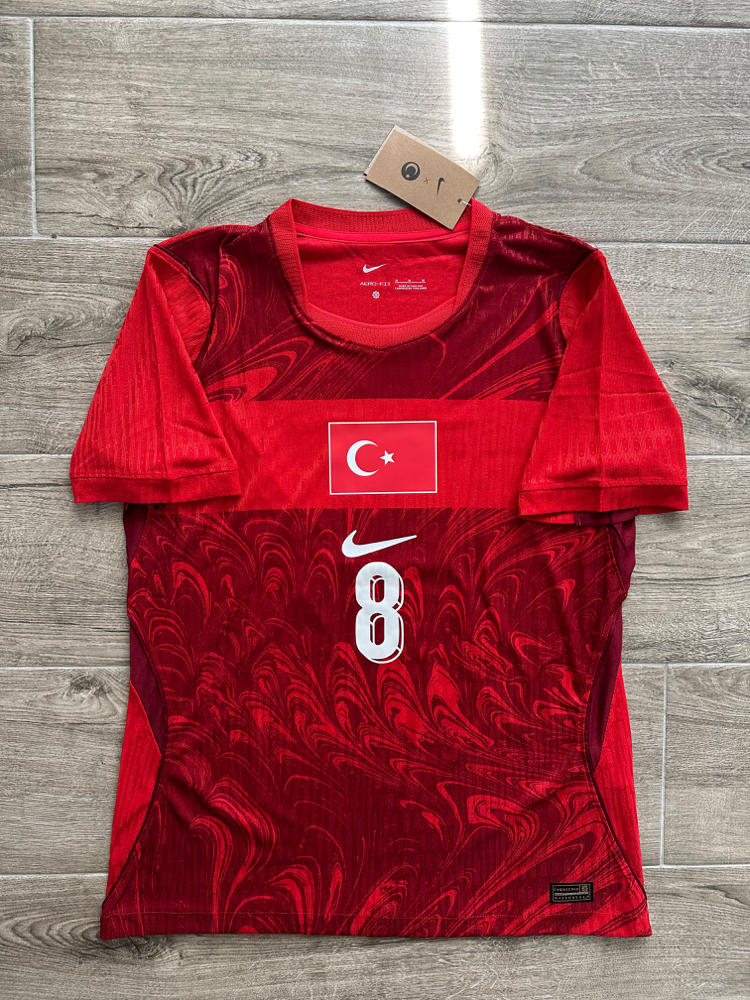 Türkiye Milli Takım 2026 İç Saha Profesyonel “Arda Güler” Maç Forması 