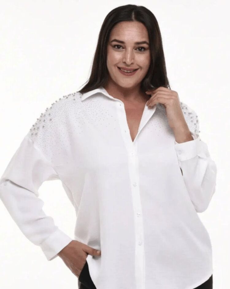OMUZ DETAYLI BEYAZ GÖMLEK