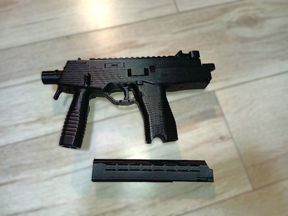MP9 1:1 Maket