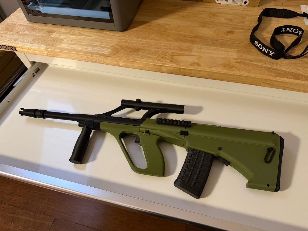 STEYR AUG A1 Maket