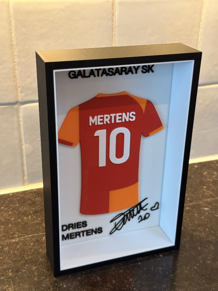 Dries Mertens Galatasaray SK Özel Tasarım 3 Boyutlu (3D) Premium Çerçeve Forma