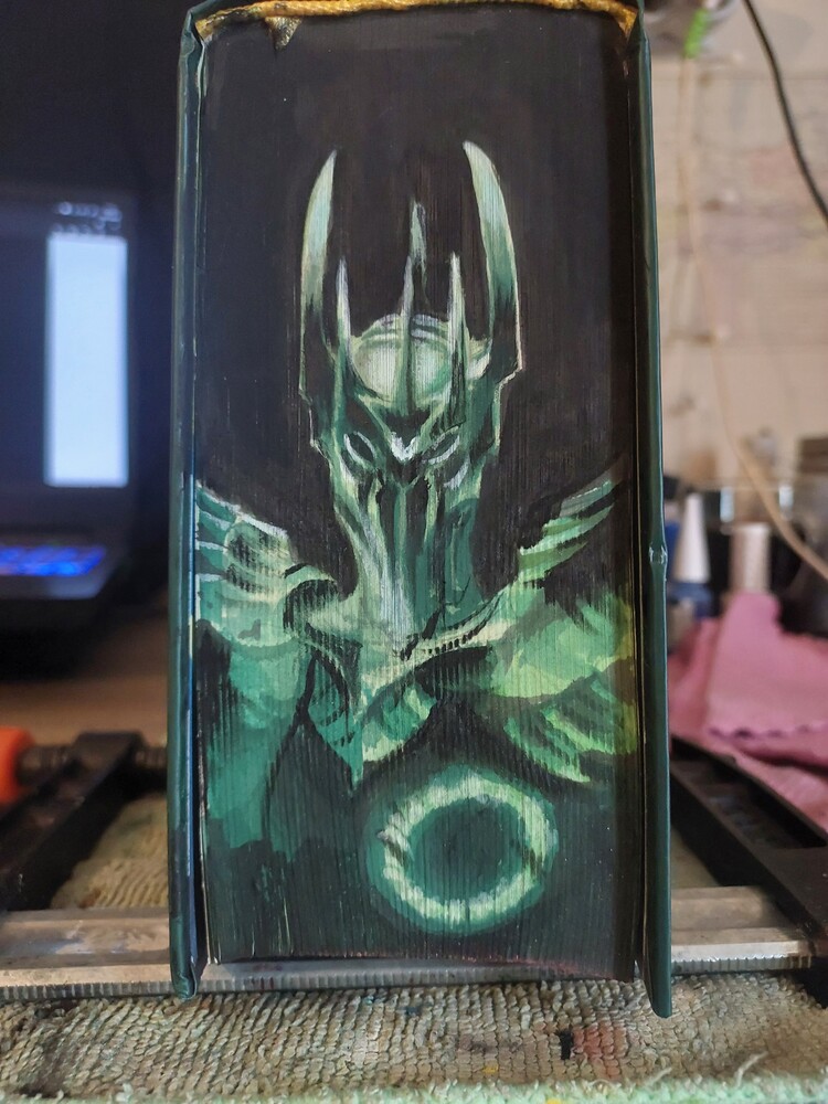 sauron illüstrasyonlu ciltli kitap