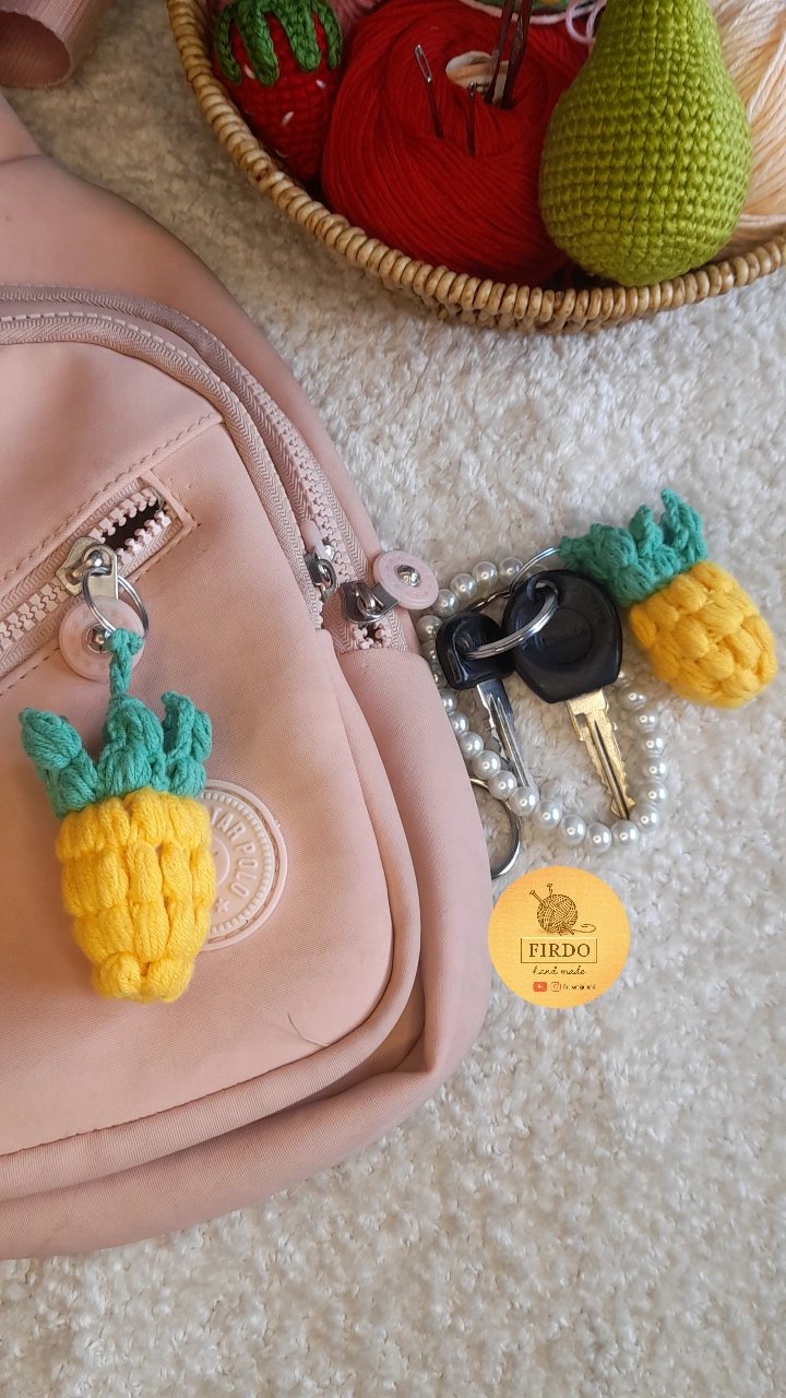 Ananas Anahtarlık