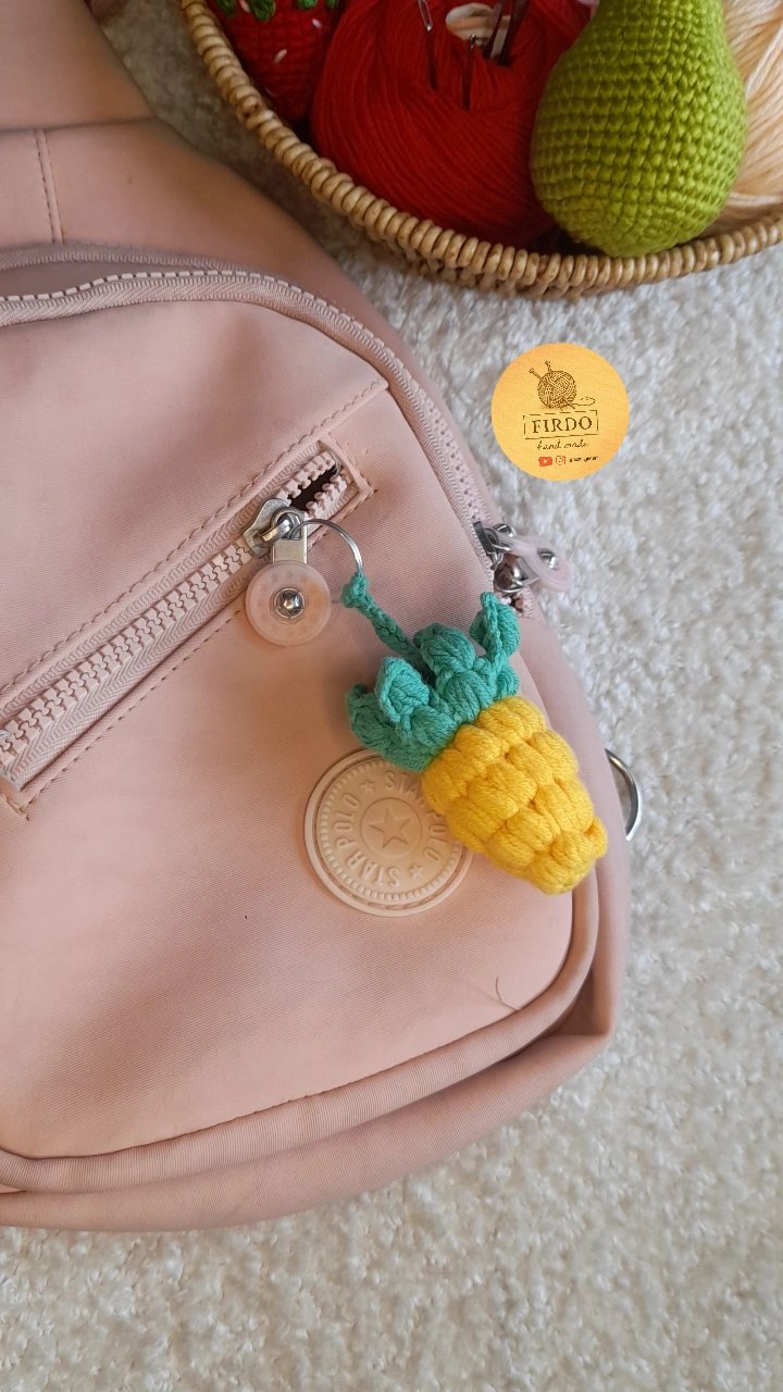 Ananas Anahtarlık