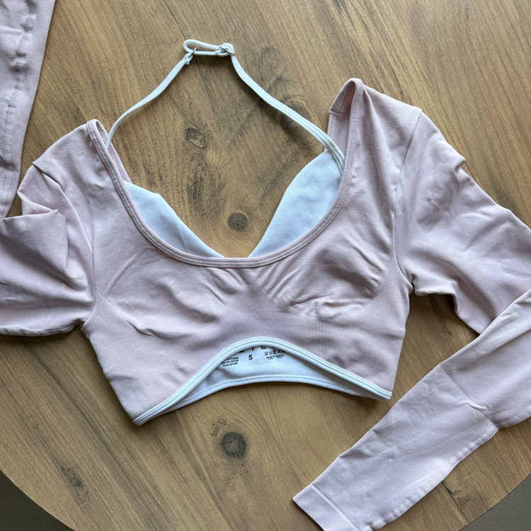 LIGHT PINK LONGSLEEVE ( göğüs pedli )