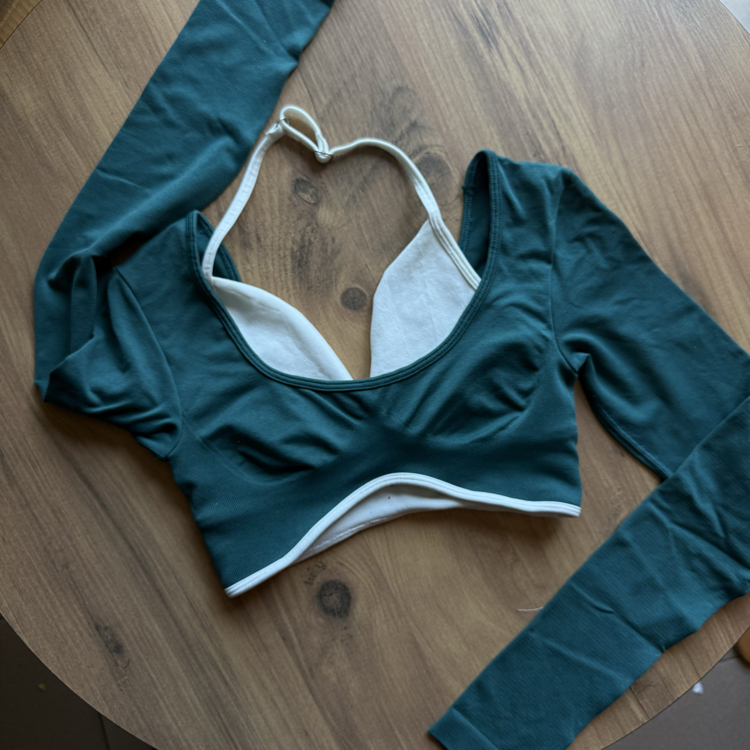 PETROL LONGSLEEVE ( göğüs pedli)