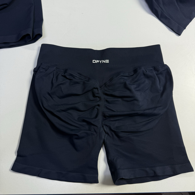 OUTLET INK SHORTZ