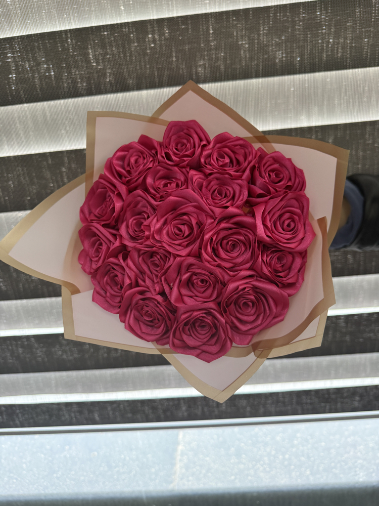 Pembe gül buketi