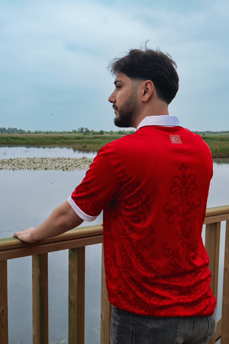 Türkiye Bozkurt V5 Kırmızı ⭐️ 
