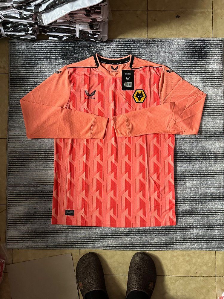 Wolves Turuncu Uzun Kollu Orijinal Forma