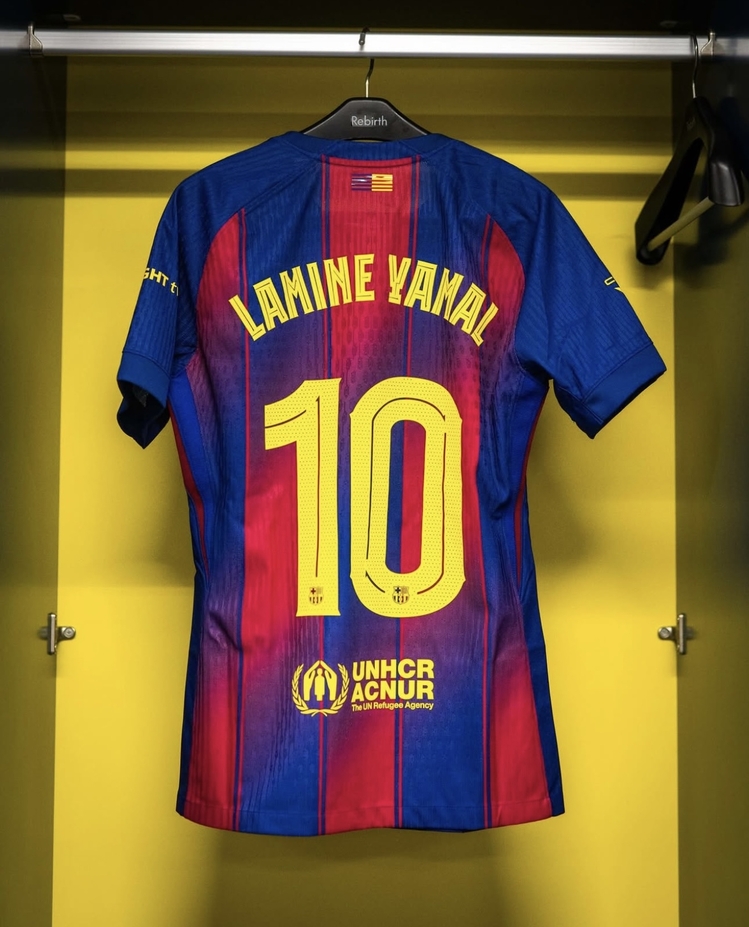 2025-26 Barcelona Lamine Yamal X 10