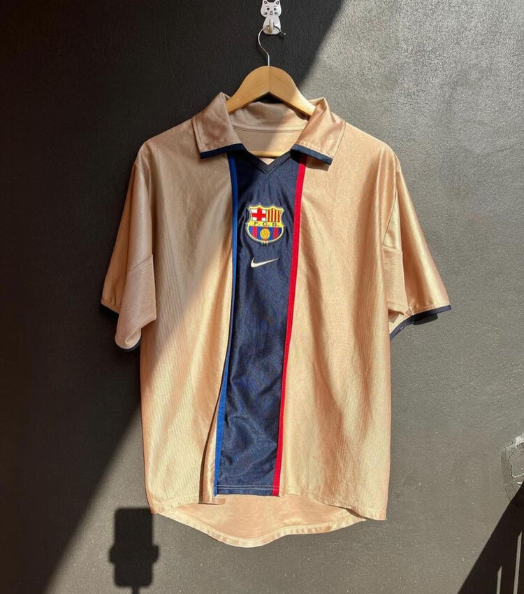 2001 Barcelona Krem Jersey