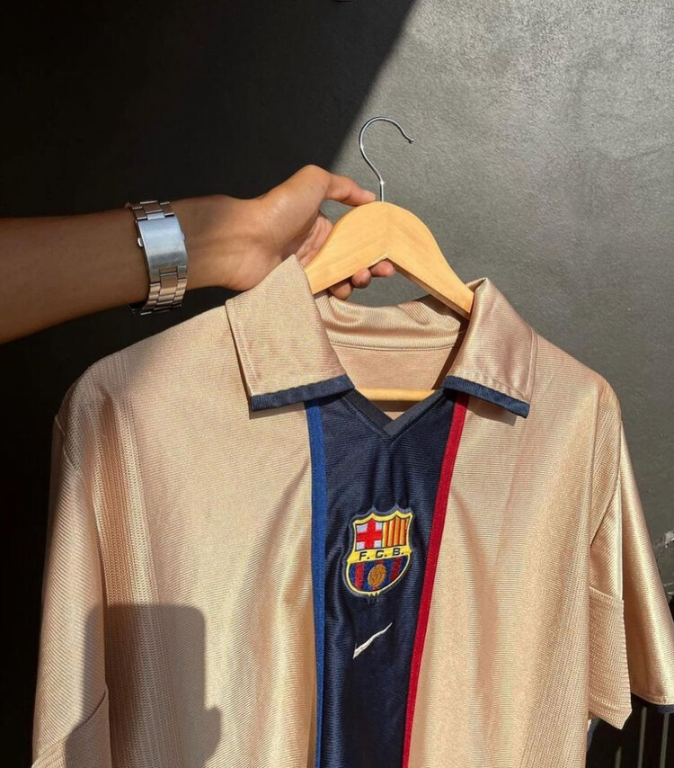 2001 Barcelona Krem Jersey