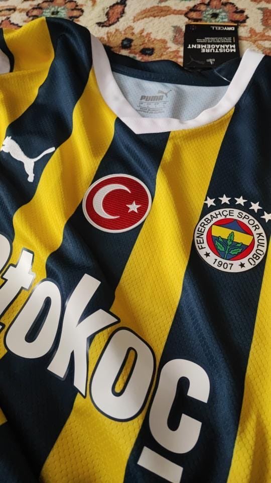 Fenerbahçe 23-24 Sezonu Forması