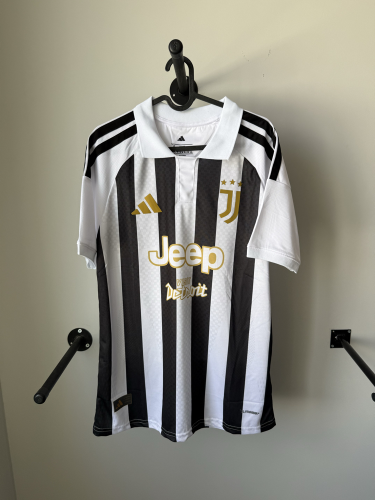 JUVENTUS 26/27 PREMİUM İSİMSİZ FORMA