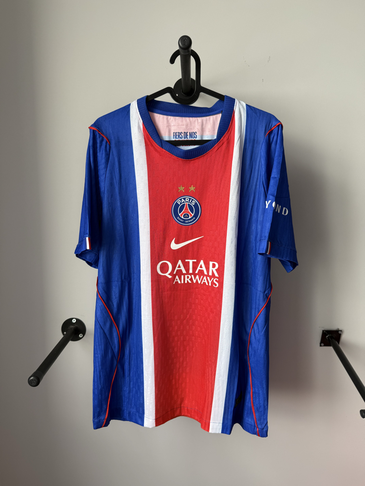 PSG 26/27 İSİMSİZ MAÇ FORMASI 