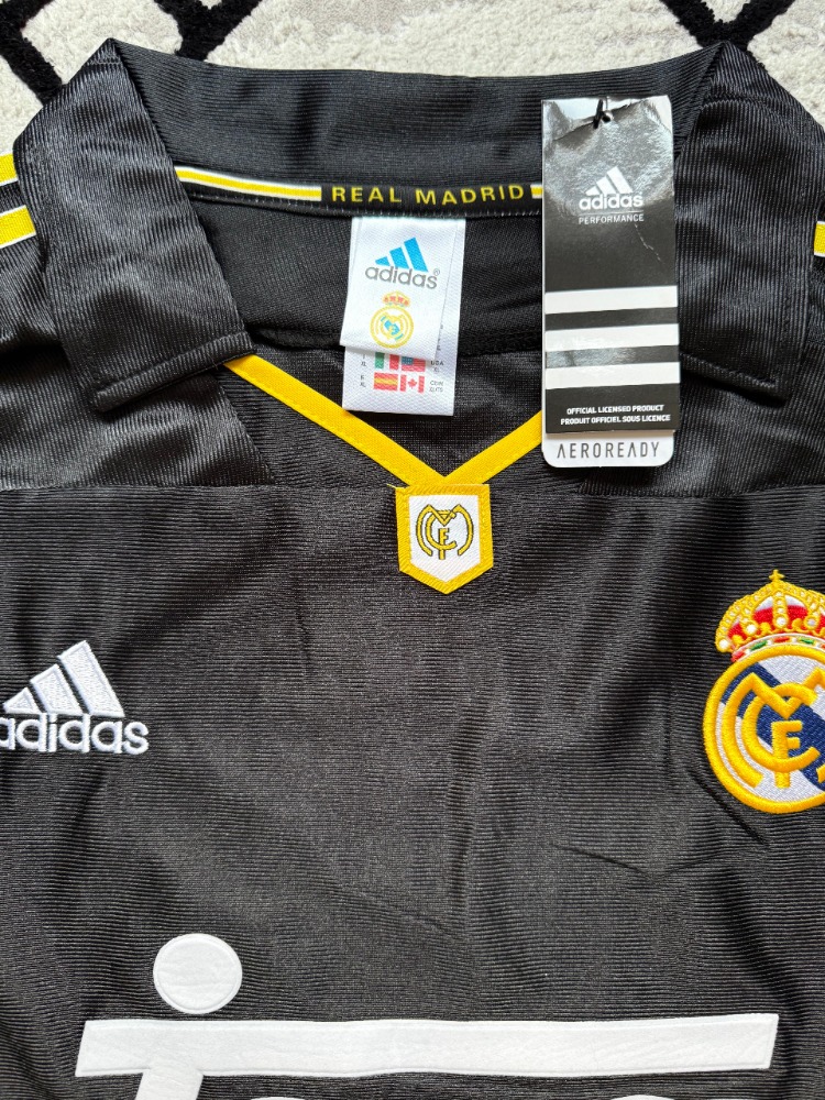 Real Madrid 1999-2000 Guti Hernandez Forması