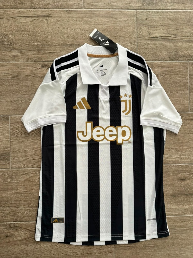 Juventus 2026-2027 İç Saha Maç Forması 