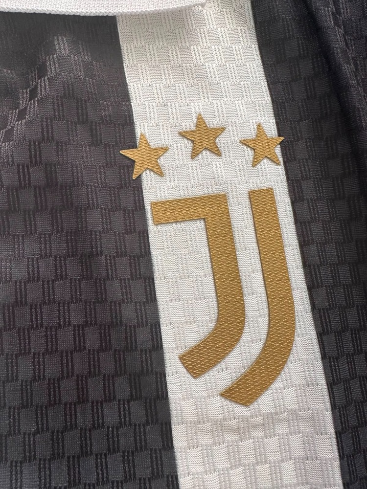 Juventus 2026-2027 İç Saha Maç Forması 