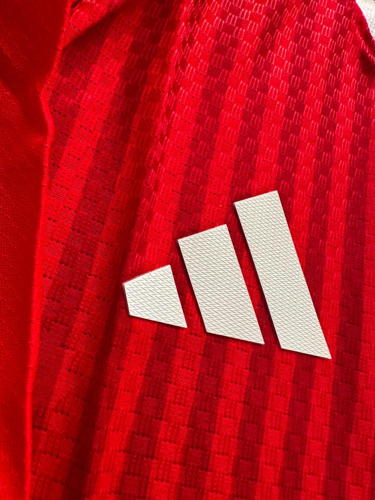 Bayern Münih 2026-2027 İç Saha Maç Forması