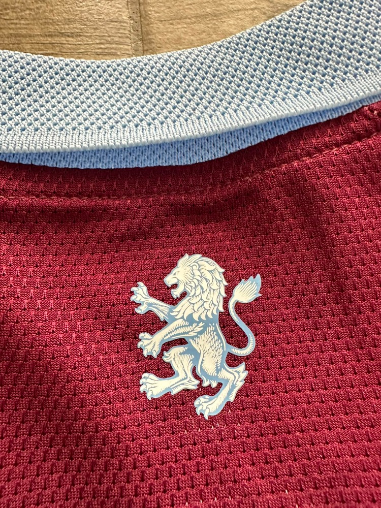 Aston Villa 2026-2027 İç Saha Maç Forması