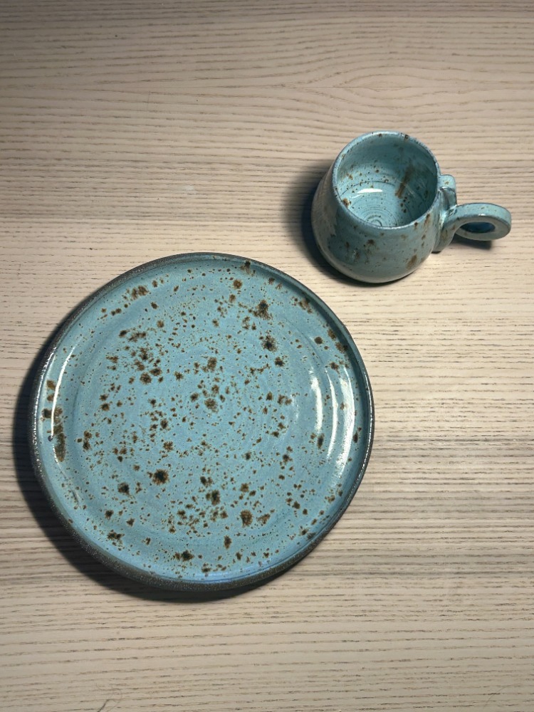 Lagoon Plate